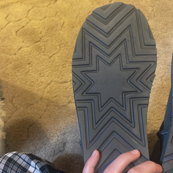 AUSLAND AUTHENTIC BOOTS. GREY. NEVER WORN. - Picture 8 of 8